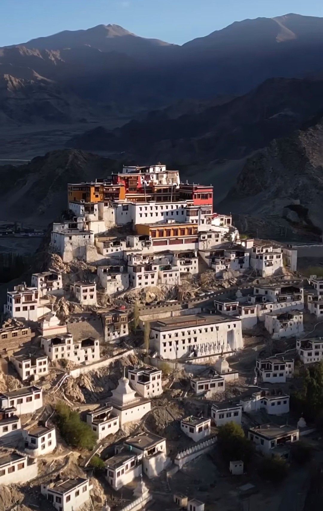 Leh Monastery Trail